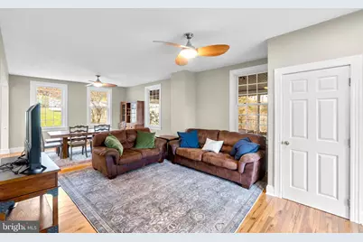 16916 Annandale Road, Emmitsburg, MD 21727 - Photo 9