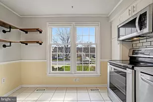 7994 Windsail Ct, Frederick, MD 21701 - Photo 9