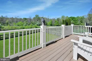 3947 Sweet Briar Ct, Frederick, MD 21704 - Photo 5