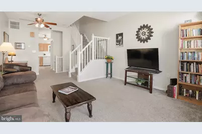 1318 Hampshire Drive #D, Frederick, MD 21702 - Photo 7