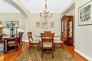 2507 Island Grove Blvd, Frederick, MD 21701 - Photo 9