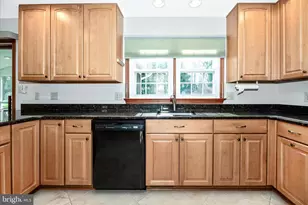 8234 Glendale Dr, Frederick, MD 21702 - Photo 25