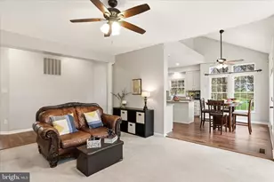 4908 Shelburne Ct, Jefferson, MD 21755 - Photo 11