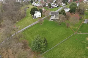 4908 Shelburne Ct, Jefferson, MD 21755 - Photo 3