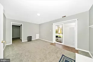 233 Wintergreen Ln, Brunswick, MD 21716 - Photo 17