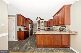 8604 Discovery Blvd, Walkersville, MD 21793 - Photo 9