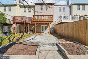 56 Victoria Square, Frederick, MD 21702 - Photo 35