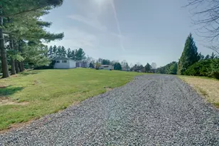 4602 Highboro Ct, Mount Airy, MD 21771 - Photo 5