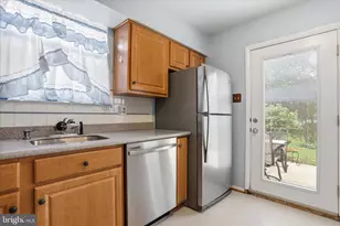 5661 Crabapple Dr, Frederick, MD 21703 - Photo 5