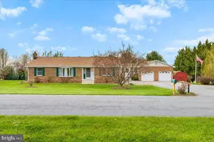 6114 Elaine Dr, Braddock Heights, MD 21714 - Photo 1