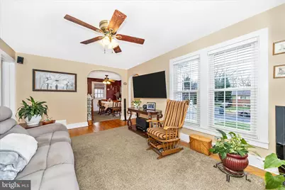 526 Grant Place, Frederick, MD 21702 - Photo 3