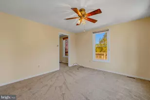 2713 Jay Bird Ct, Knoxville, MD 21758 - Photo 11