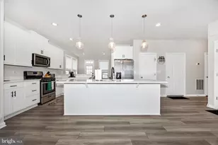 1701 Evansberry Dr, Frederick, MD 21701 - Photo 11