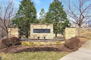 6378 Meandering Woods Ct, Frederick, MD 21701 - Photo 3