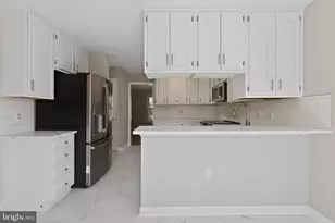 825 Dunbrooke Ct, Frederick, MD 21701 - Photo 13