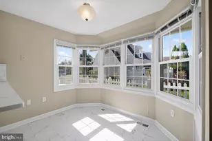 825 Dunbrooke Ct, Frederick, MD 21701 - Photo 11