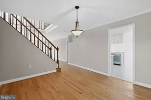 825 Dunbrooke Ct, Frederick, MD 21701 - Photo 9