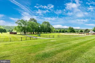 2 N 2nd St, Woodsboro, MD 21798 - Photo 25