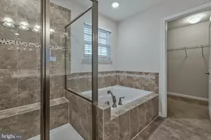 1113 Long Farm Cir, Brunswick, MD 21716 - Photo 25