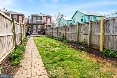 205 E 4th Street E, Frederick, MD 21701 - Photo 7