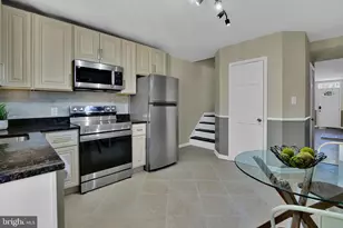 230 E 5th St, Frederick, MD 21701 - Photo 3