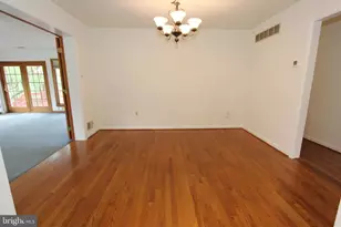 8121 Runnymeade Dr, Frederick, MD 21702 - Photo 7