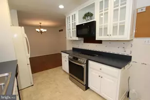 8121 Runnymeade Dr, Frederick, MD 21702 - Photo 13