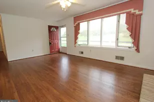 8121 Runnymeade Dr, Frederick, MD 21702 - Photo 5