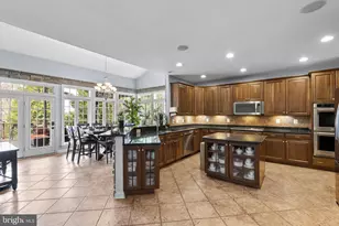 4104 Brushfield Dr, Frederick, MD 21704 - Photo 9