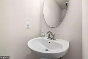 617 Potomac View Pkwy, Brunswick, MD 21716 - Photo 23