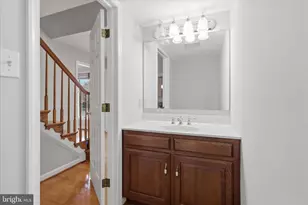 2405 Noble Manor Ln, Frederick, MD 21702 - Photo 15