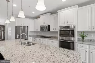 10909 Divot Ct, New Market, MD 21774 - Photo 15