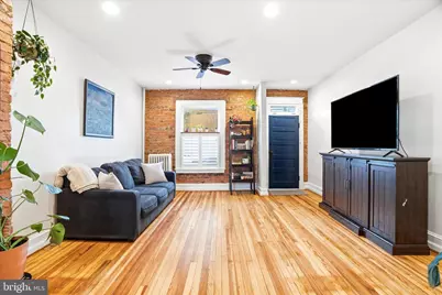 205 E 4th Street E, Frederick, MD 21701 - Photo 3