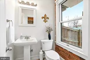 205 E 4th Street E, Frederick, MD 21701 - Photo 11