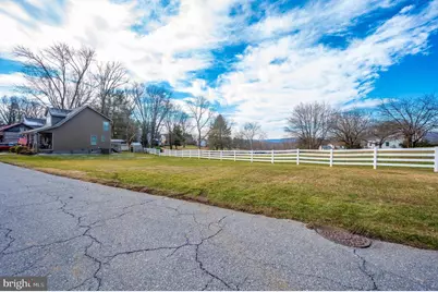 S Jefferson, Middletown, MD 21769 - Photo 5