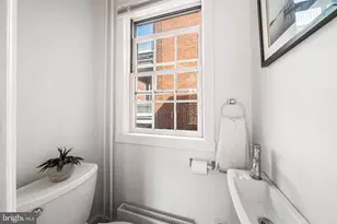 106 N Court St, Frederick, MD 21701 - Photo 13