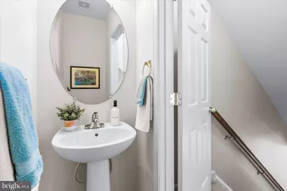 318 E Wainscot Drive, New Market, MD 21774 - Photo 11