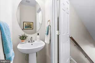 318 East Wainscot Drive, New Market, MD 21774 - Photo 11