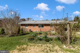 7029 Rock Creek Dr, Frederick, MD 21702 - Photo 27