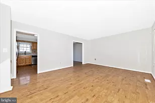 8211 Winter Snow Ct, Frederick, MD 21702 - Photo 5