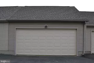2202 Garden Ln, Frederick, MD 21701 - Photo 35