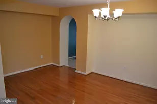 2202 Garden Ln, Frederick, MD 21701 - Photo 9
