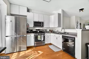 2409 Huntwood Ct, Frederick, MD 21702 - Photo 7