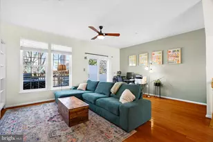 2409 Huntwood Ct, Frederick, MD 21702 - Photo 3