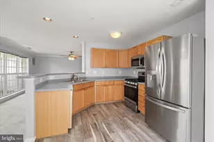 2504 Shelley Cir, Frederick, MD 21702 - Photo 17