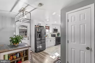 1734 Heather Ln, Frederick, MD 21702 - Photo 7