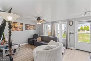 1734 Heather Ln, Frederick, MD 21702 - Photo 5