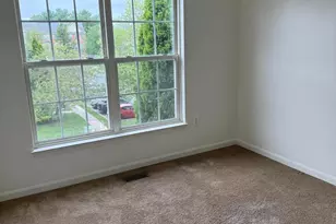 1943 Harpers Ct, Frederick, MD 21702 - Photo 11