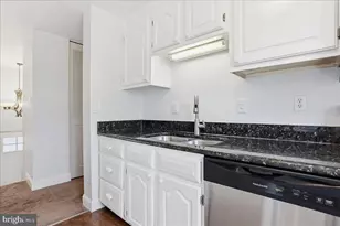 215 Challedon Dr, Walkersville, MD 21793 - Photo 7