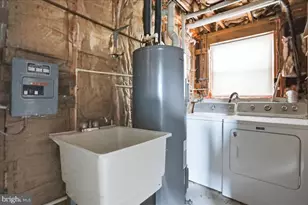 215 Challedon Dr, Walkersville, MD 21793 - Photo 23